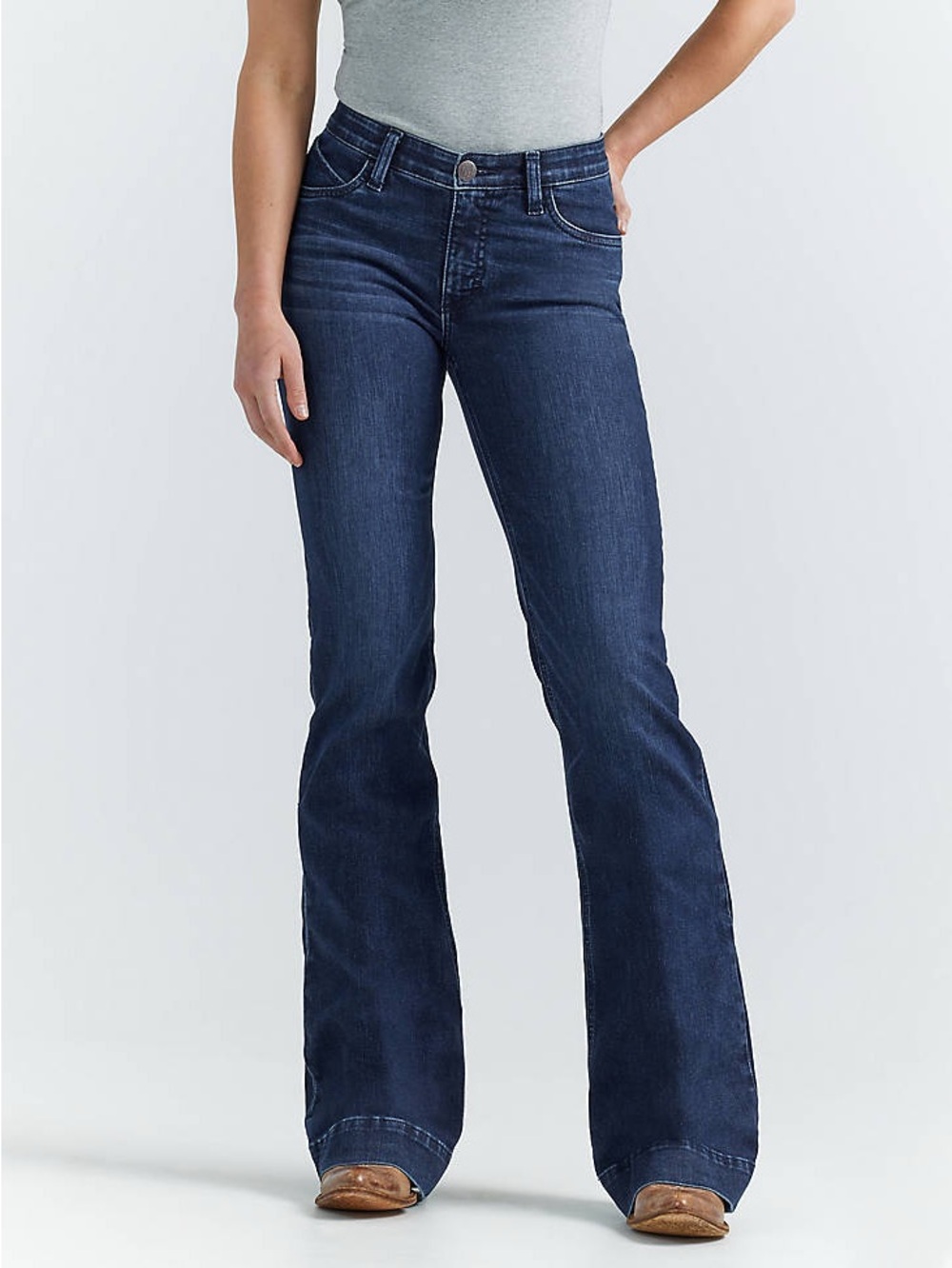 WOMEN'S WRANGLER ULTIMATE RIDING JEAN WILLOW MID-RISE TROUSER | 30x32